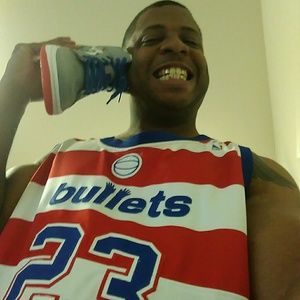 Meet your Posher, Stanley